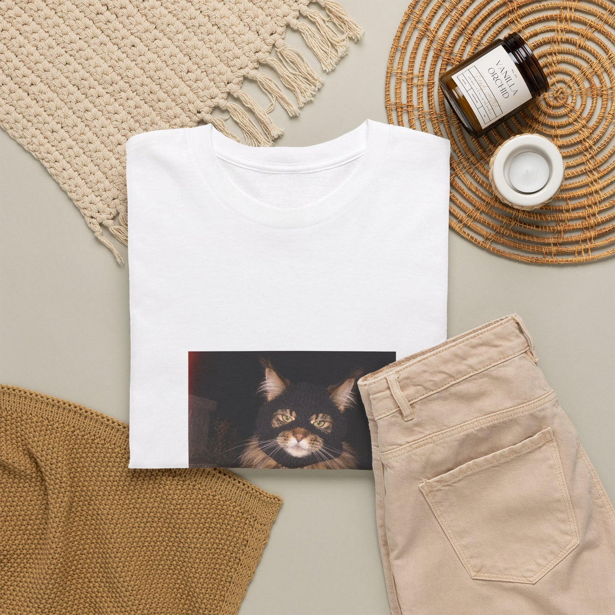 Cat Photo T‑Shirt — Cozy Fluffy Cat Portrait Tee