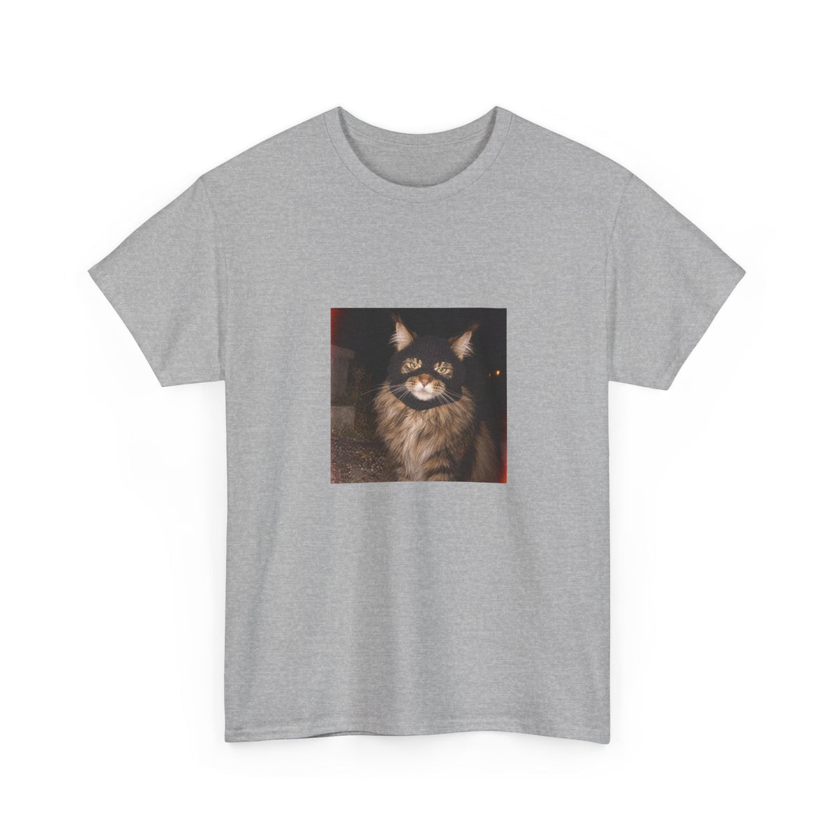 Cat Photo T‑Shirt — Cozy Fluffy Cat Portrait Tee